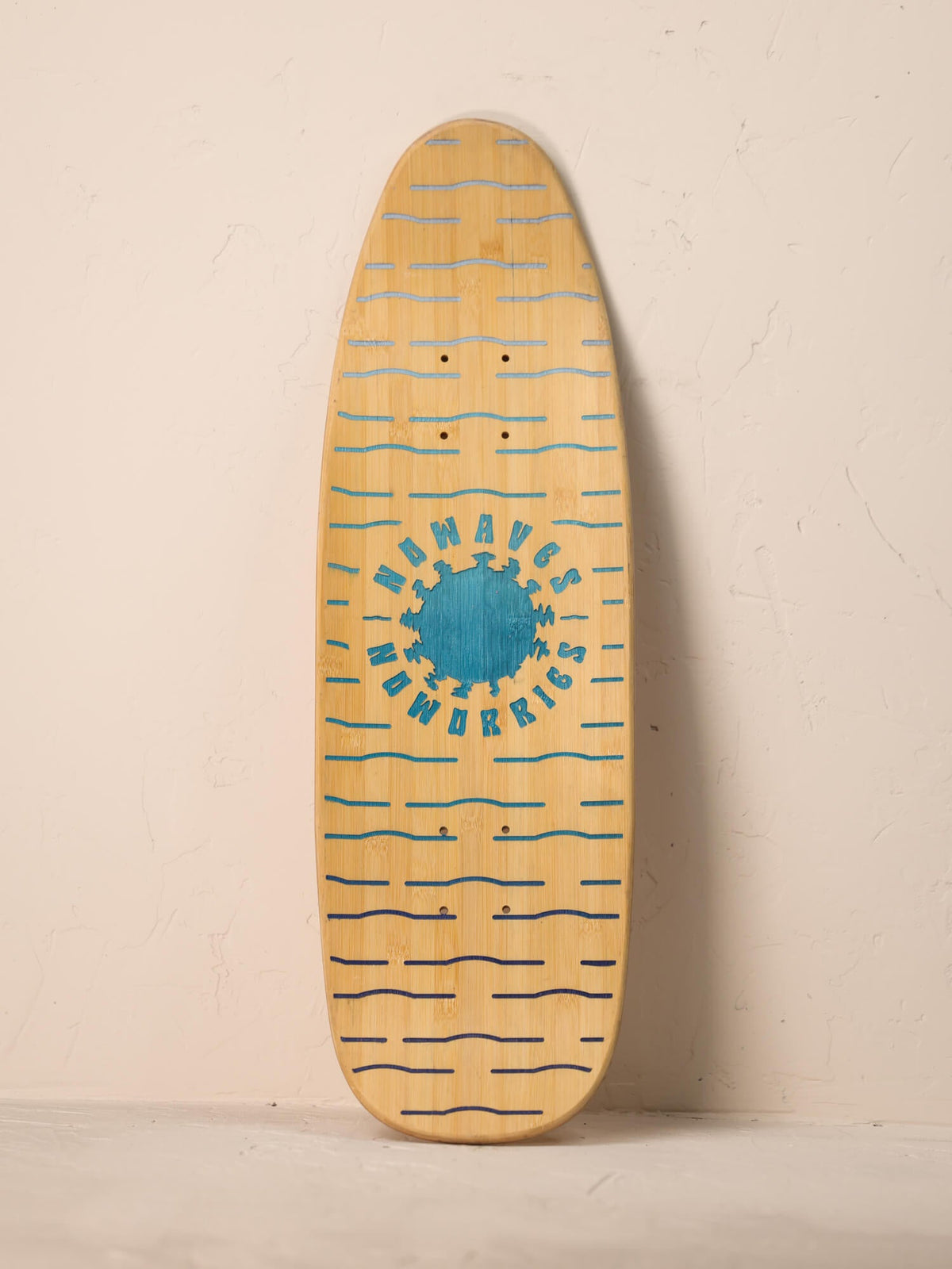 No Waves No Worries Full Carved D | Street Cruiser Deck