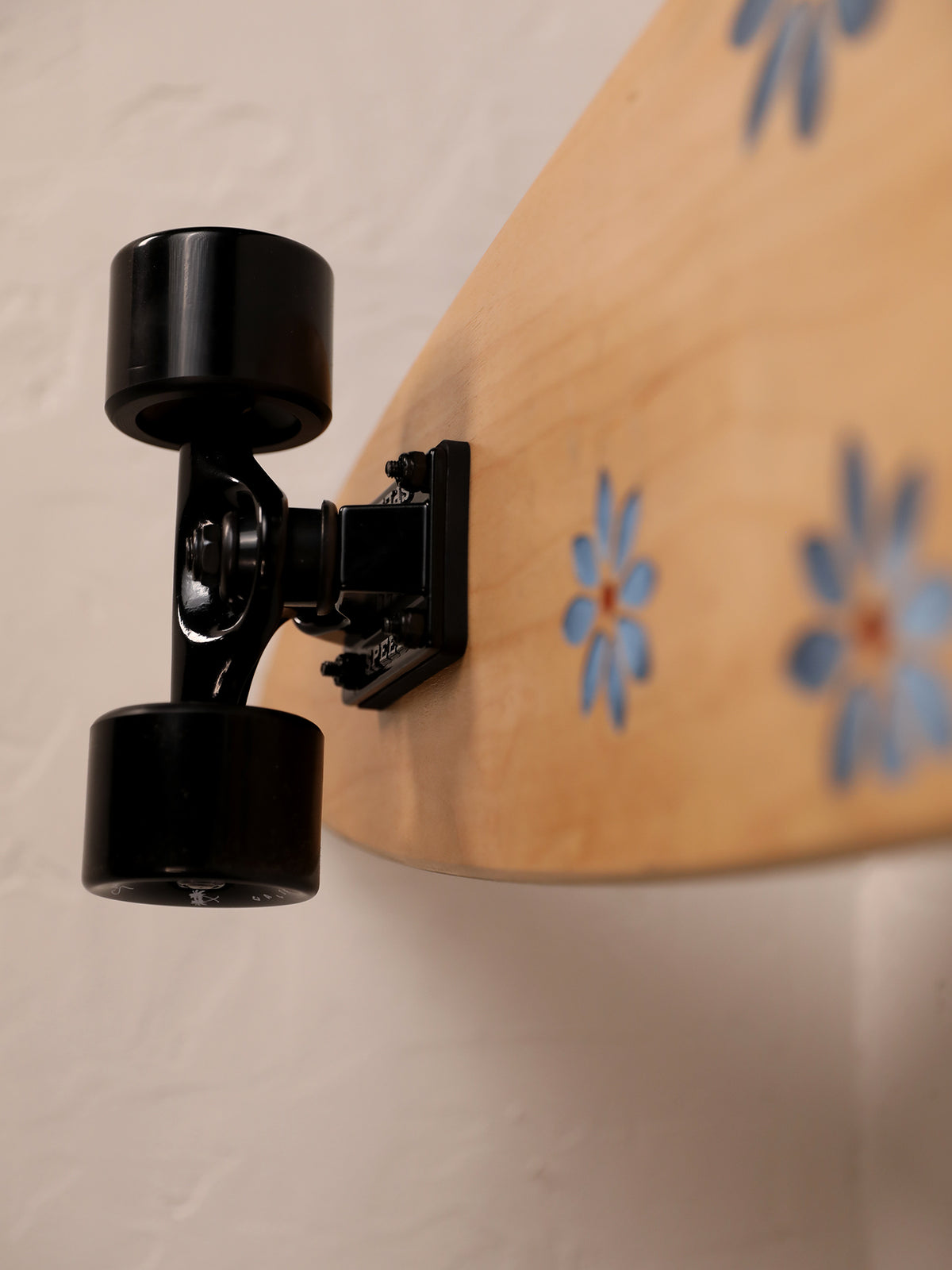 Daisydreamer | Whale & Rust | Longboard Complete